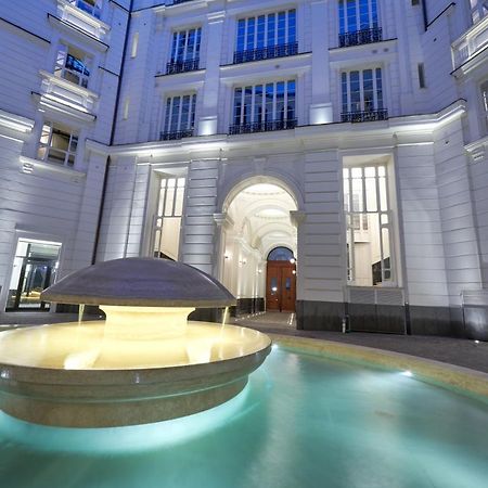 The One Napoli Luxury Apartment 외부 사진