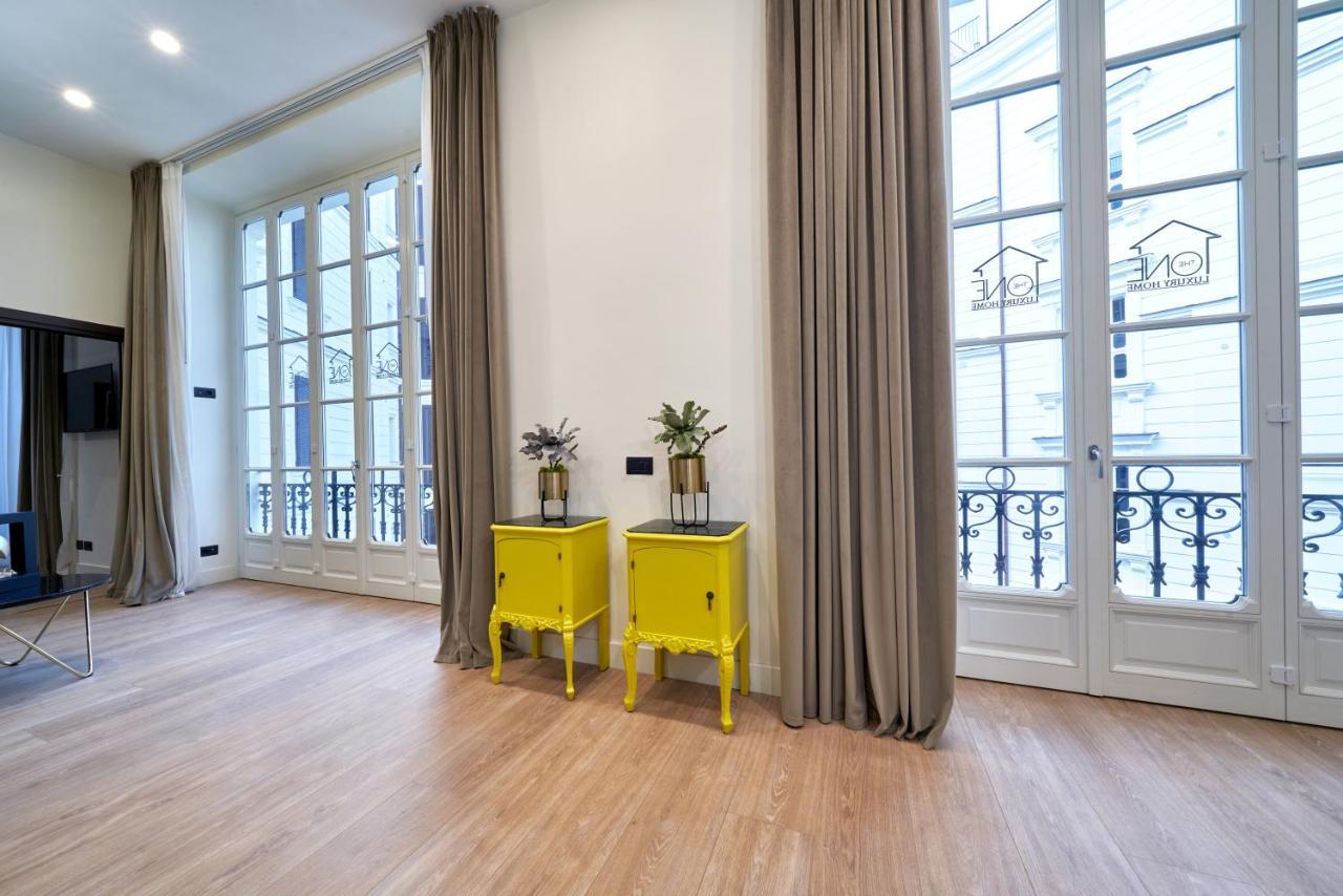 The One Napoli Luxury Apartment 외부 사진