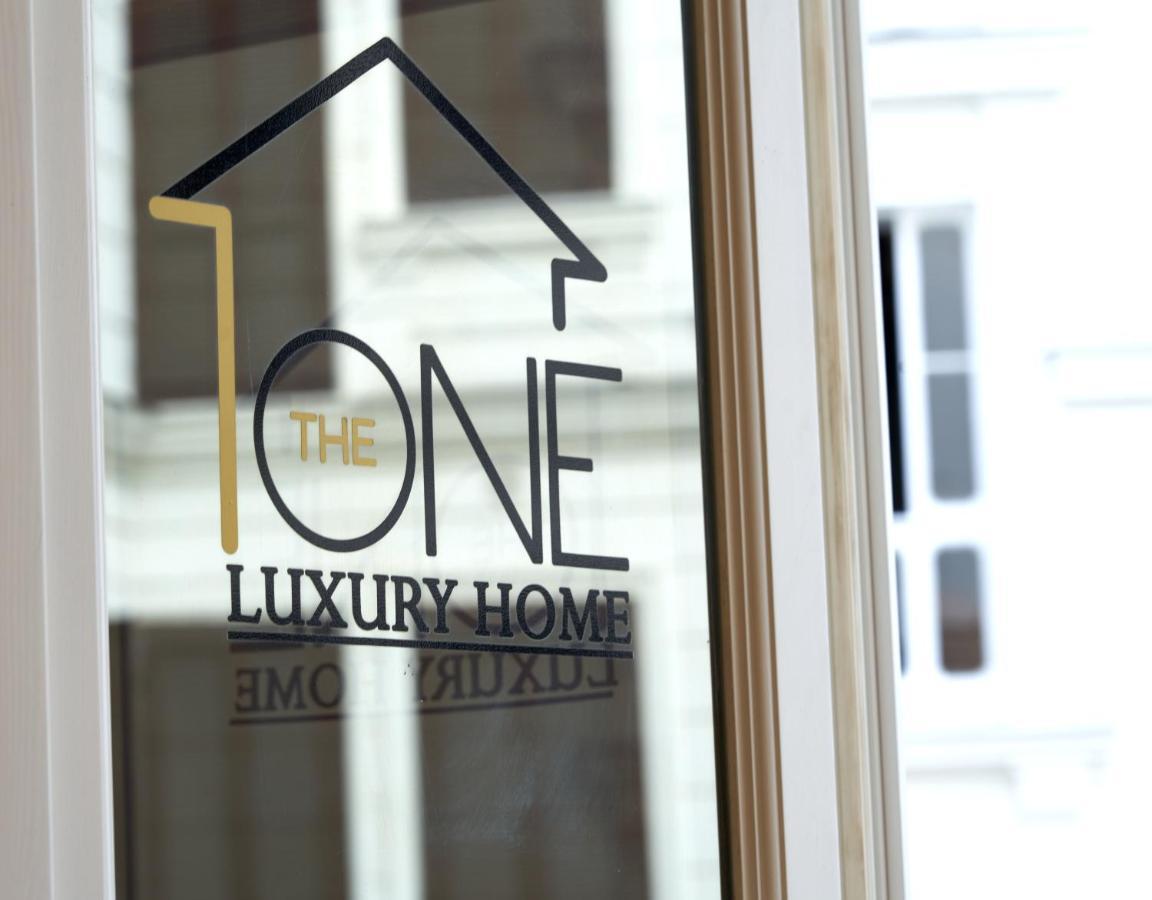 The One Napoli Luxury Apartment 외부 사진