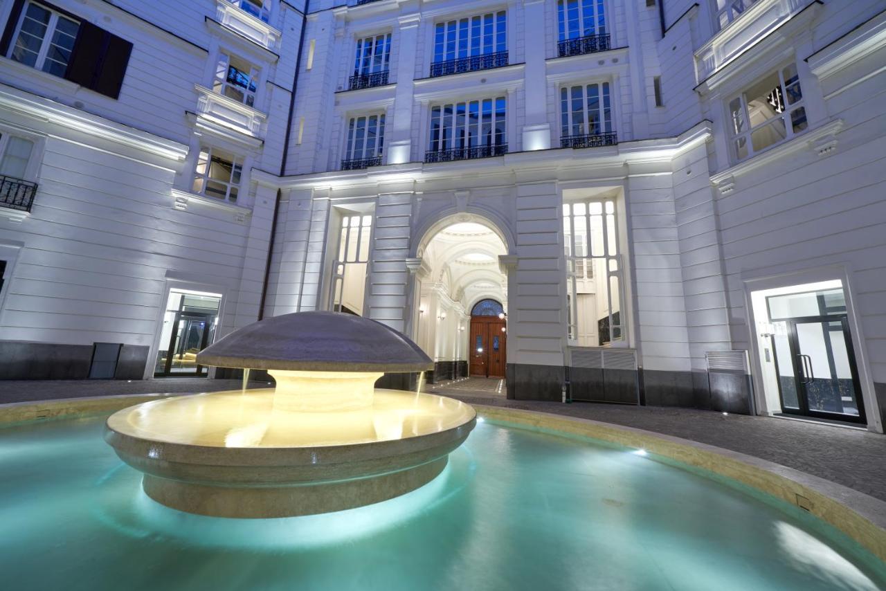The One Napoli Luxury Apartment 외부 사진